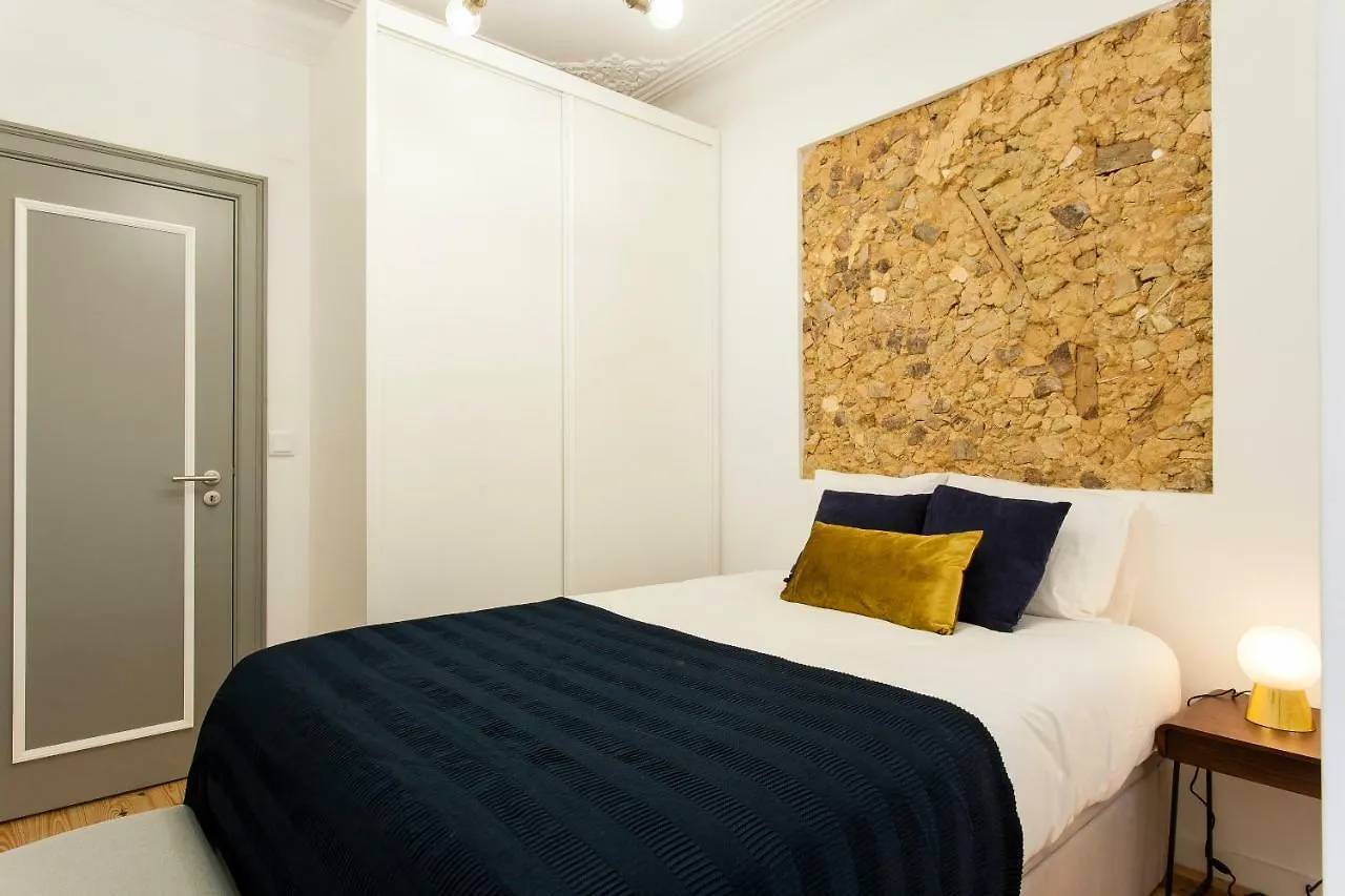 Charming Terrace - Liberdade Apartment Lisbon