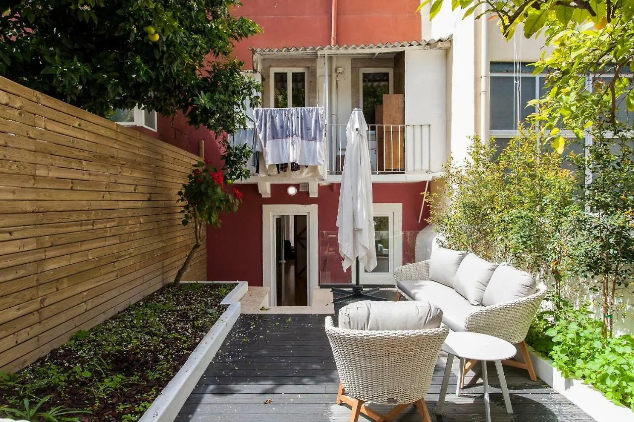 Charming Terrace - Liberdade Apartment Lisbon